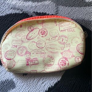 Ipsy mini makeup bag